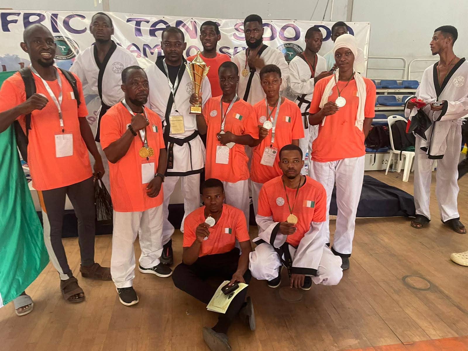 Pratiquants et encadrement Tang Soo Do